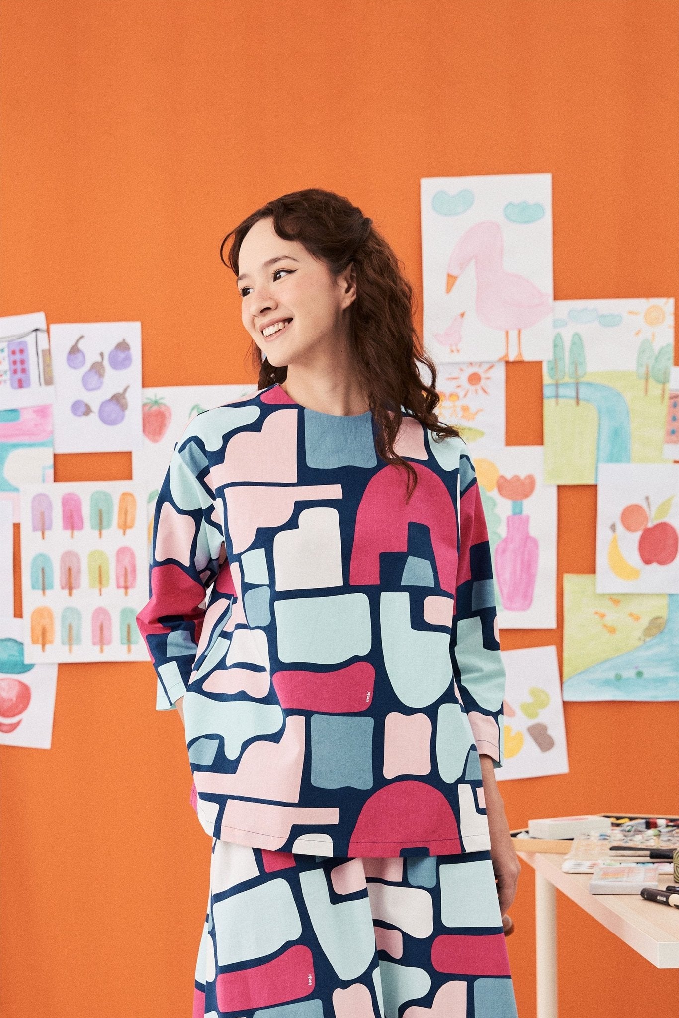 The Arte Women Boxy Blouse Picasso Print - Umbi
