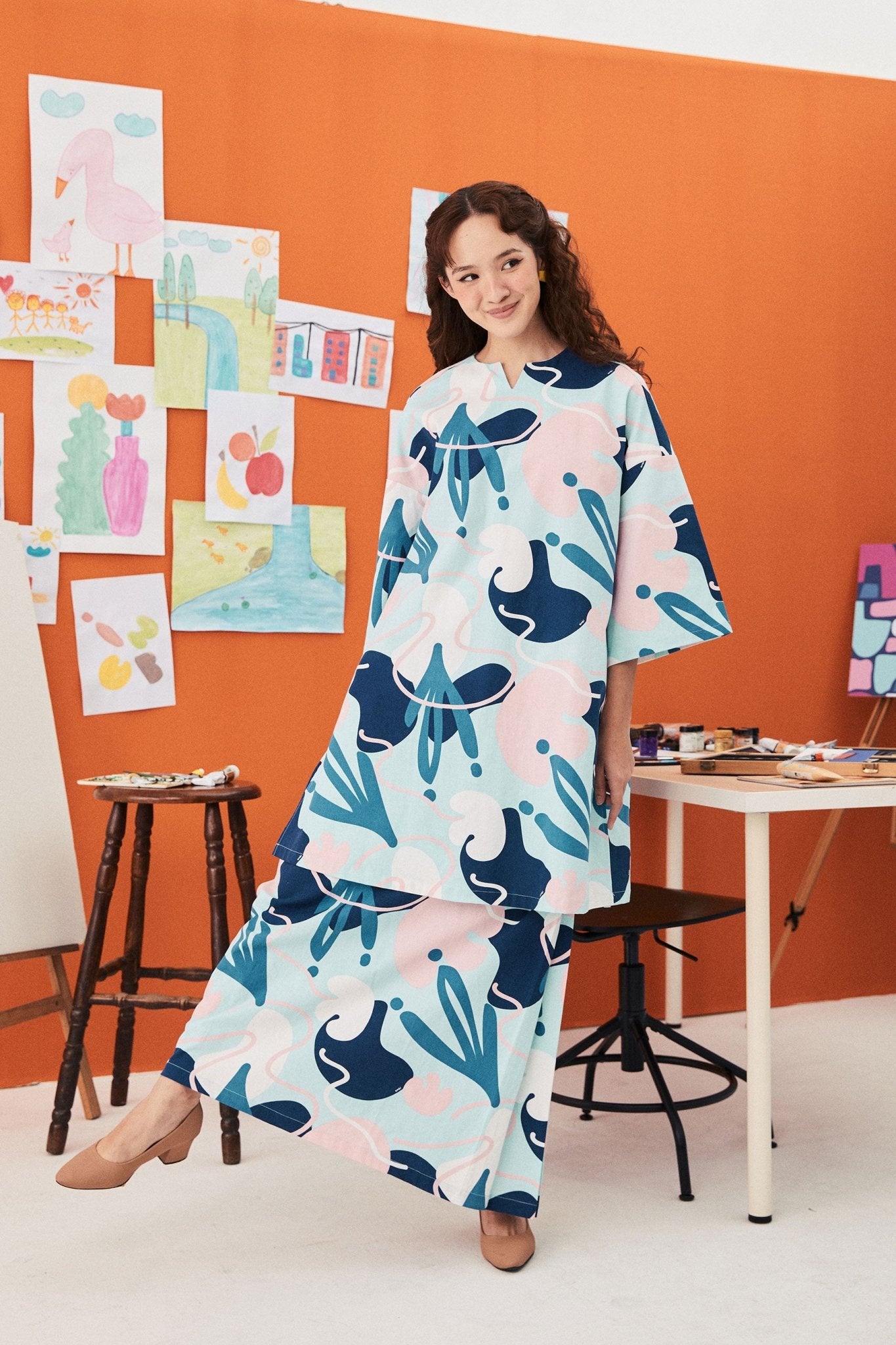 The Arte Women Folded Skirt Monet Print - Umbi