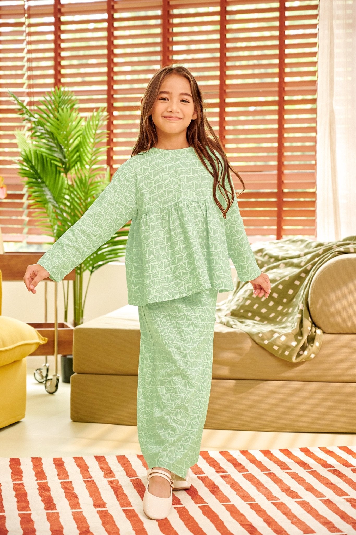 The Breakfast Club Girl Classic Skirt Pandan Print - Umbi