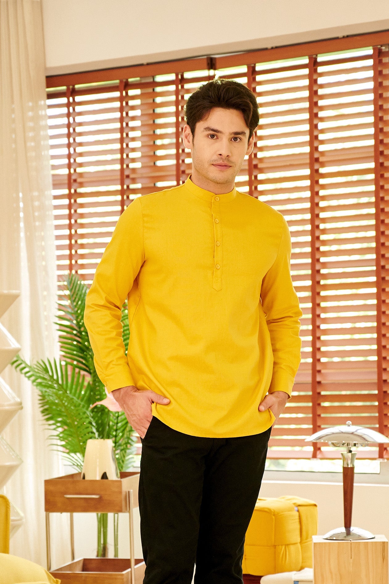 The Breakfast Club Men Collar Kurta Mustard - Umbi