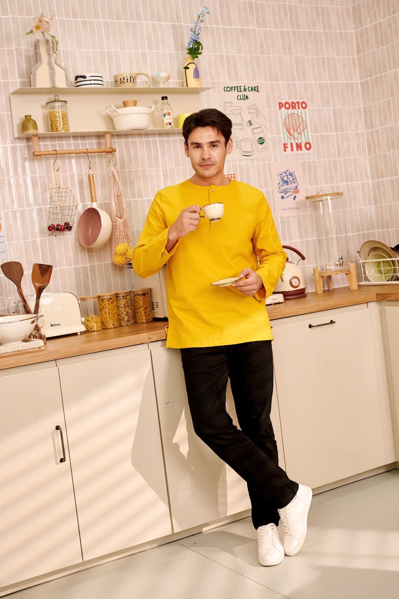 The Breakfast Club Men Kurta Mustard - Umbi