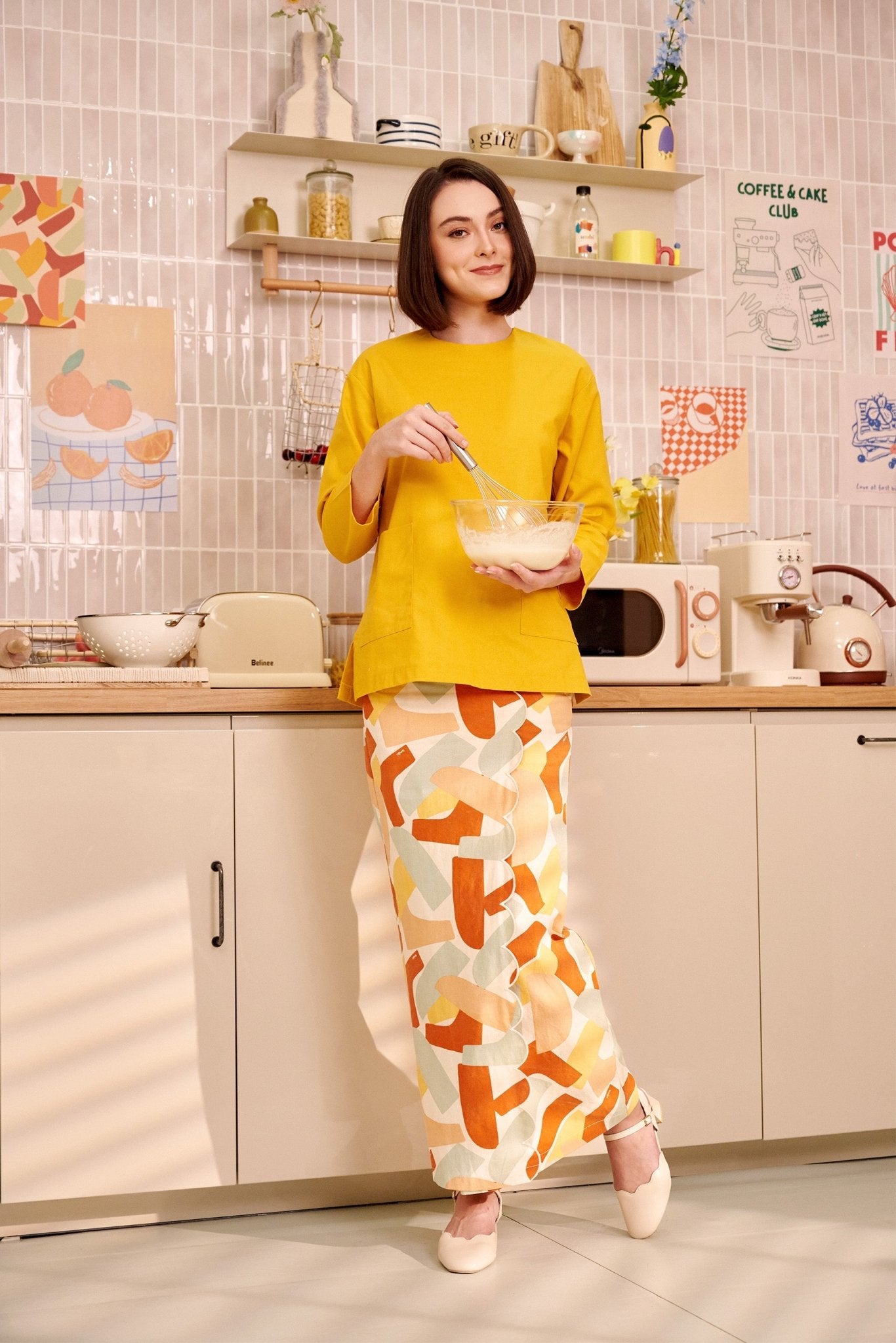 The Breakfast Club Women Pair Pockets Boxy Blouse Mustard - Umbi