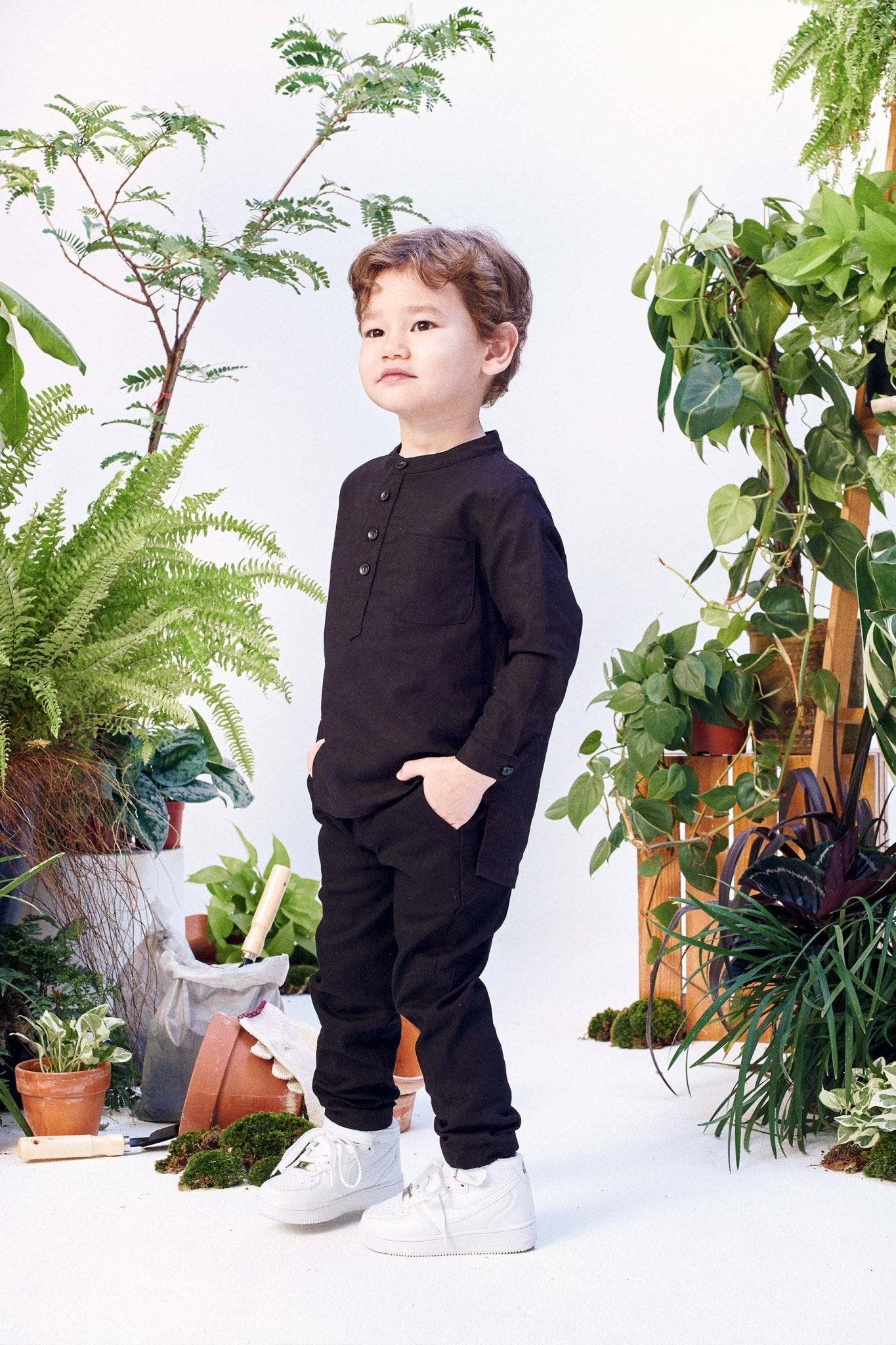 The Bumi Baju Melayu Top Black - Umbi