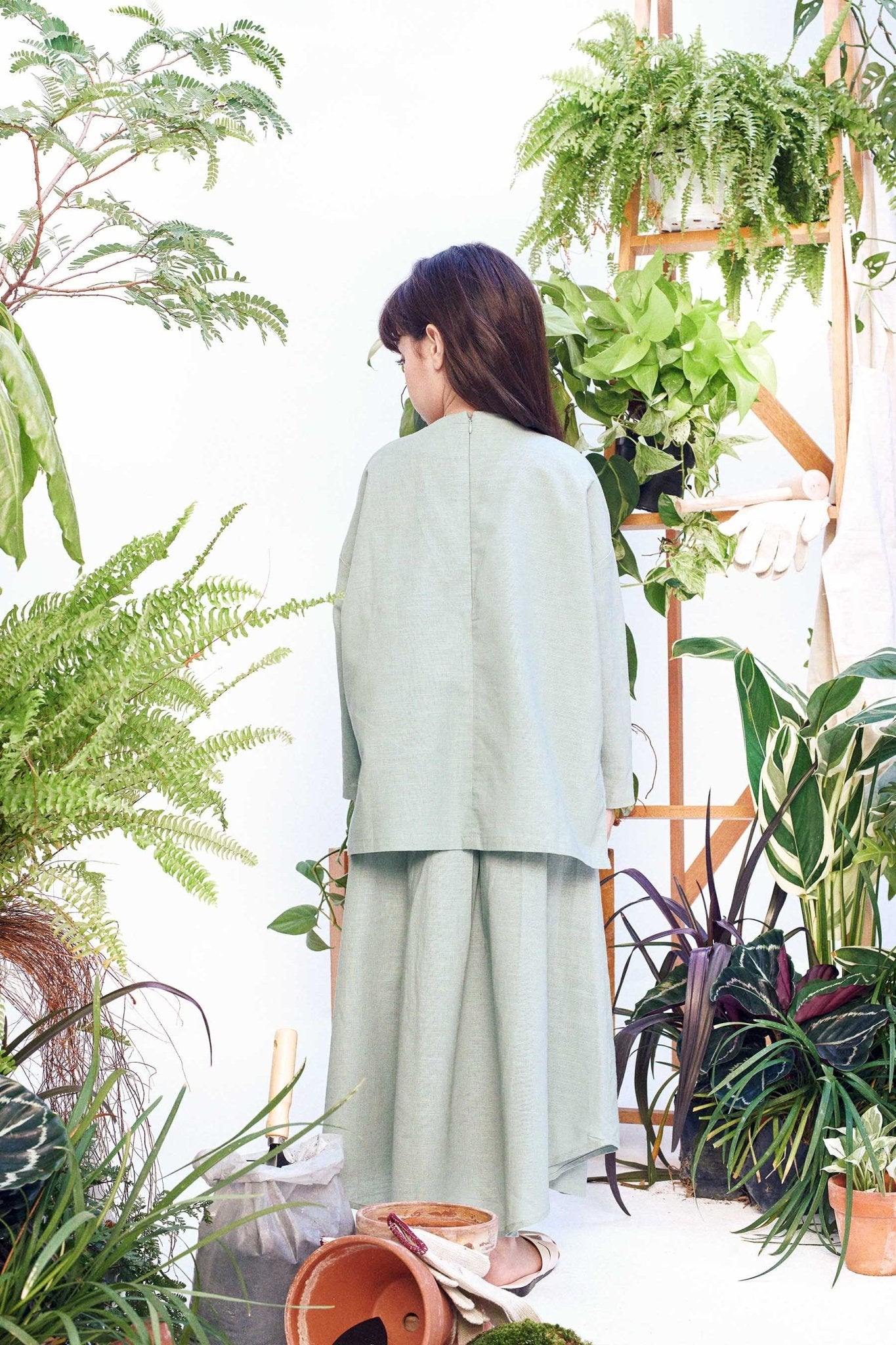 The Bumi Boxy Blouse Sage Green - Umbi