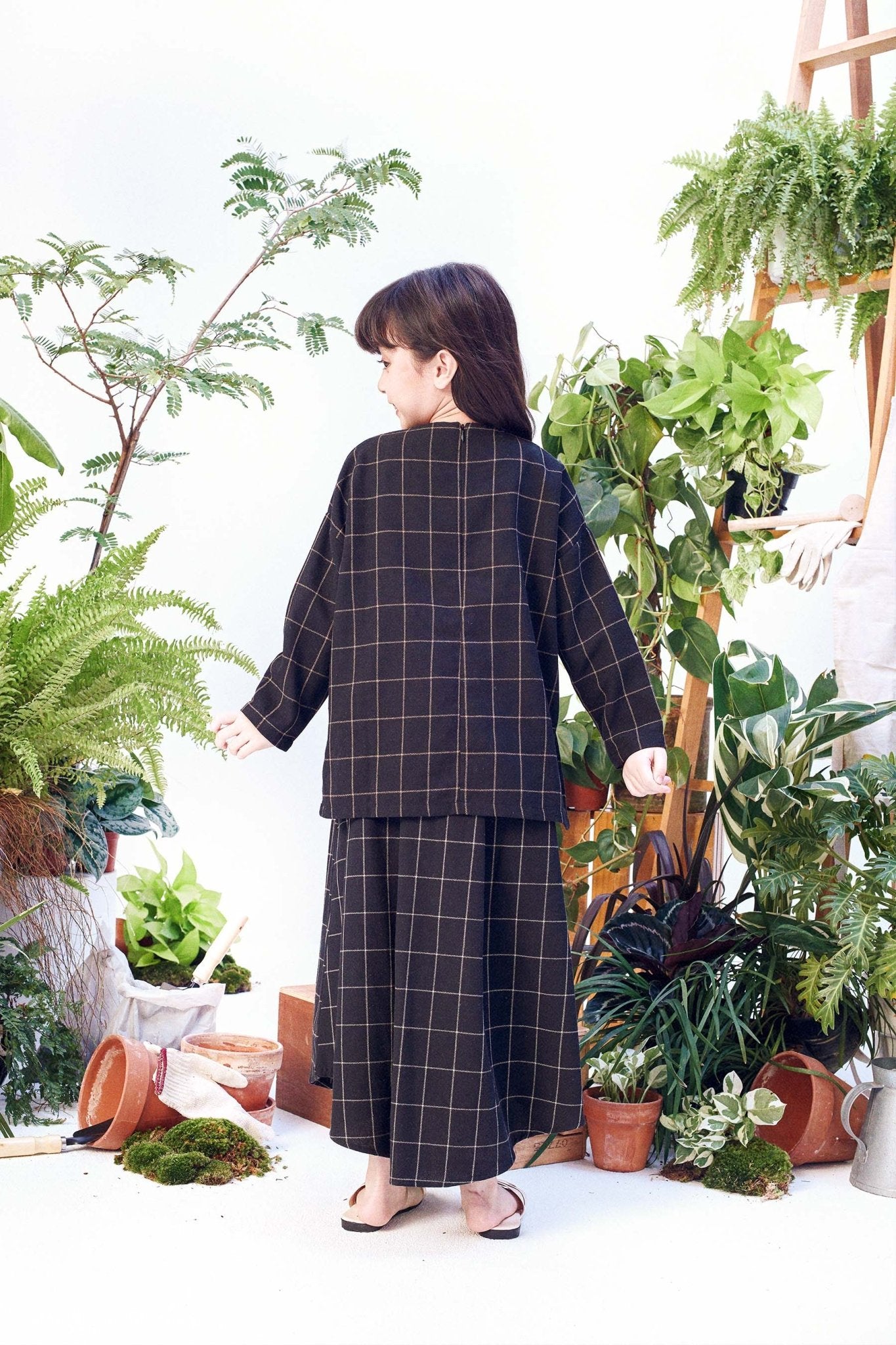 The Bumi Teacup Skirt Checked Black Print - Umbi
