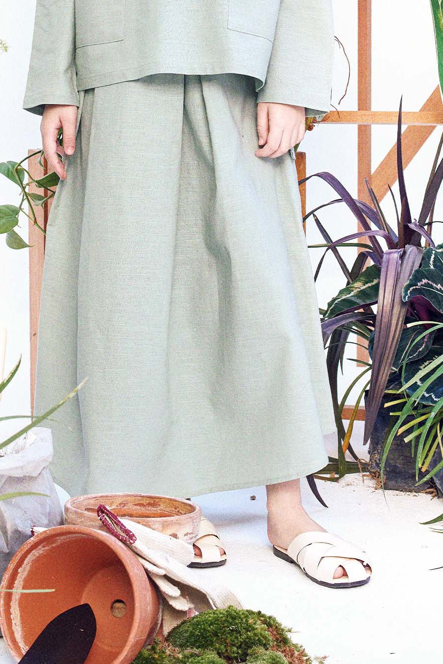 The Bumi Teacup Skirt Sage Green - Umbi