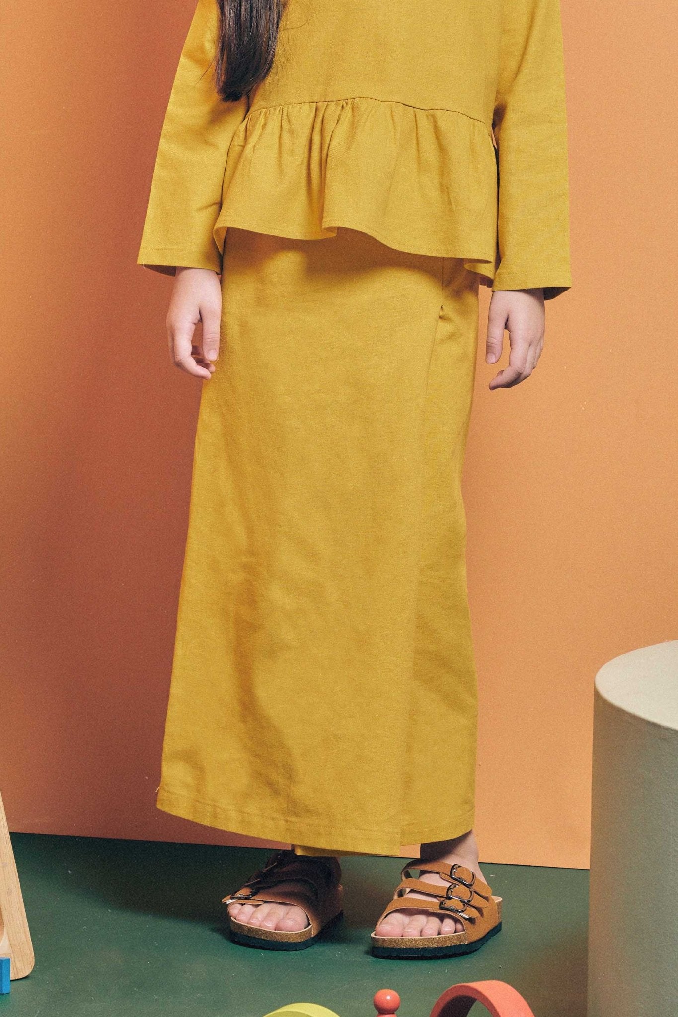 The Cahya Classic Skirt Mustard - Umbi