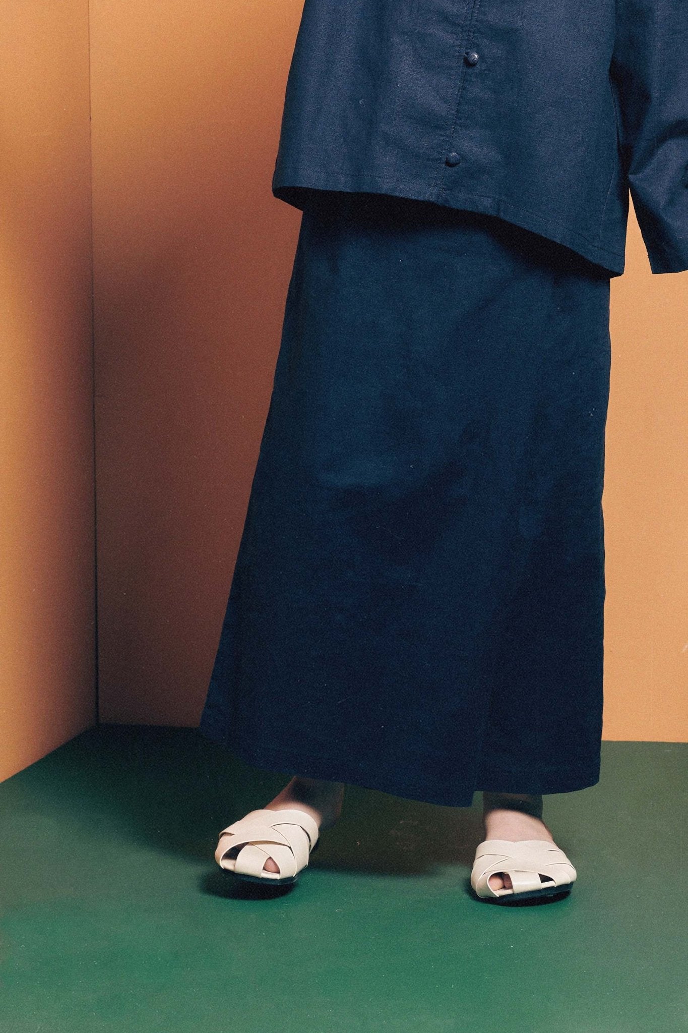 The Cahya Classic Skirt Navy Blue - Umbi