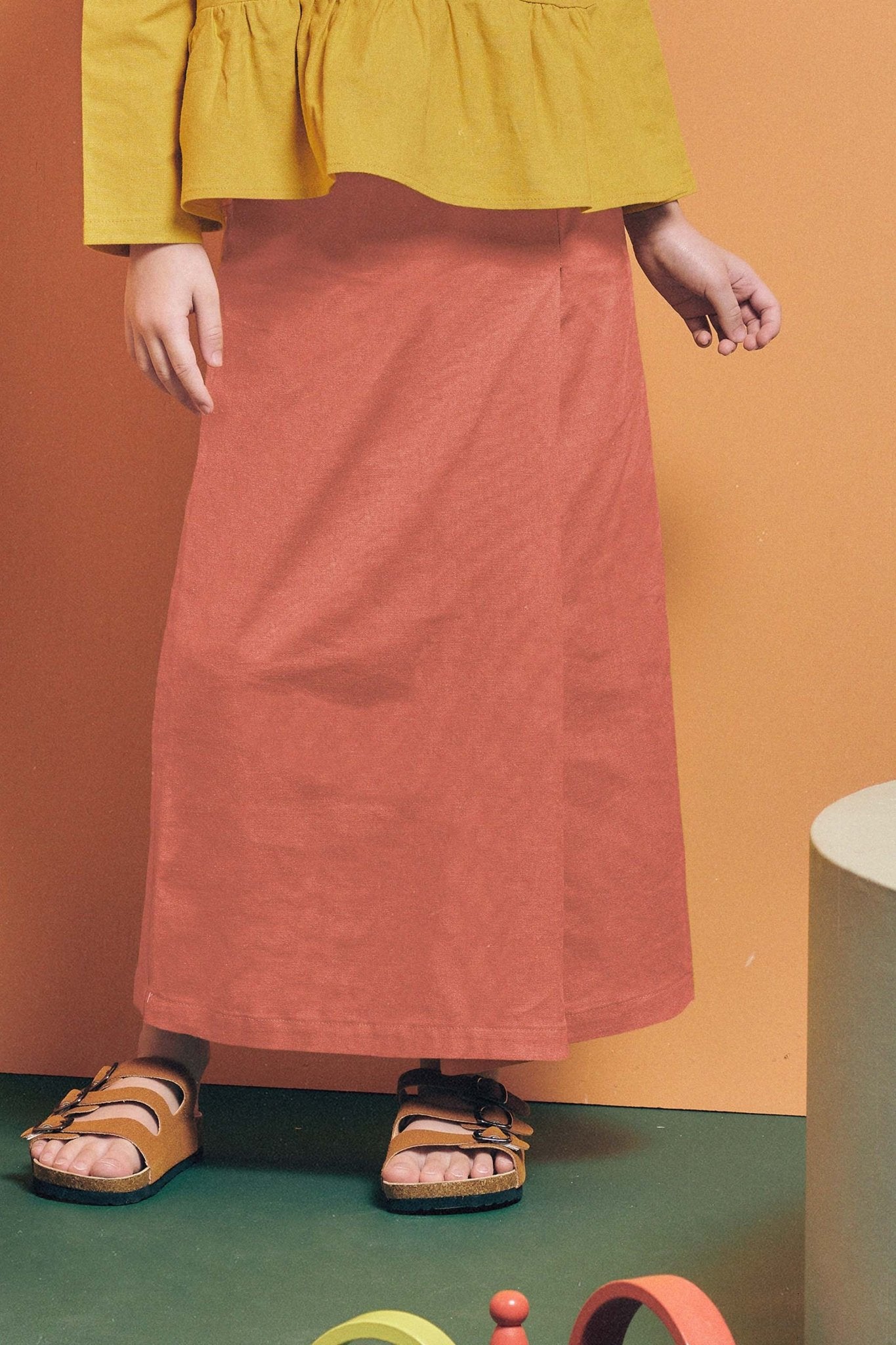 The Cahya Classic Skirt Terracotta - Umbi