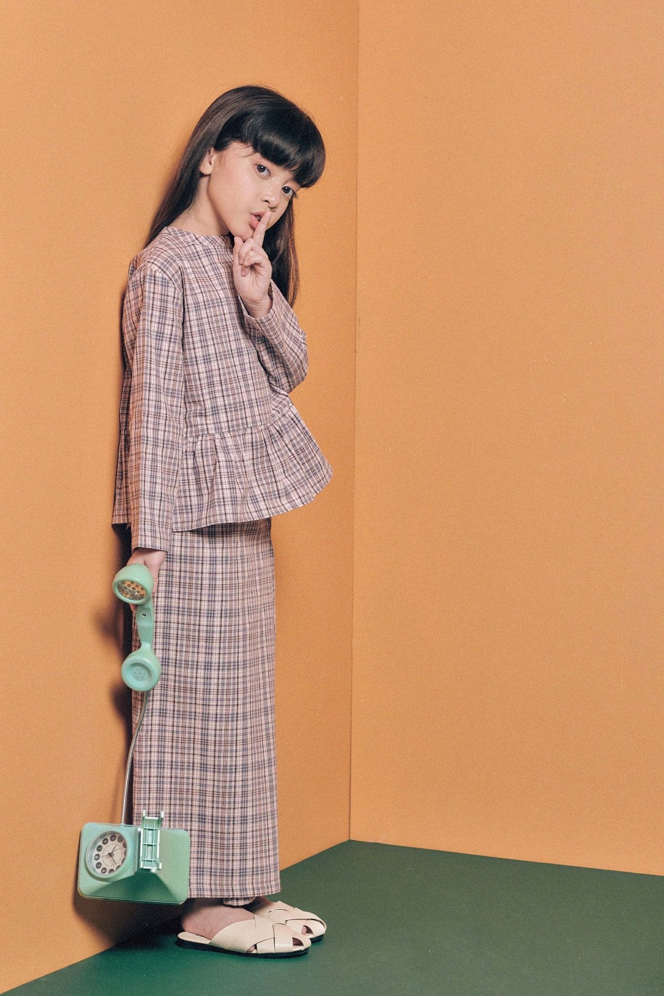 The Cahya Ruffle Blouse Checked Print - Umbi