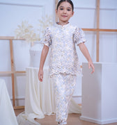 The Canvas Collection Girl Alisa Kurung Set Blue Floral Lace - Umbi