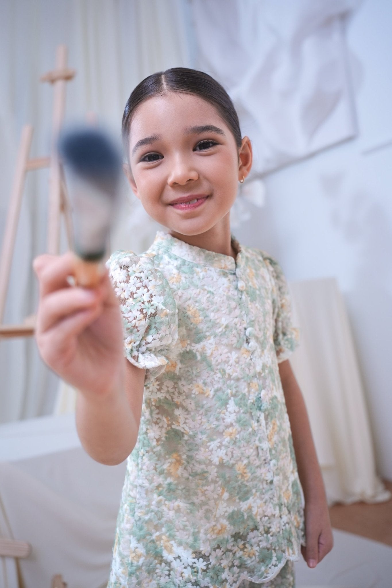The Canvas Collection Girl Alisa Kurung Set Green Floral Lace - Umbi