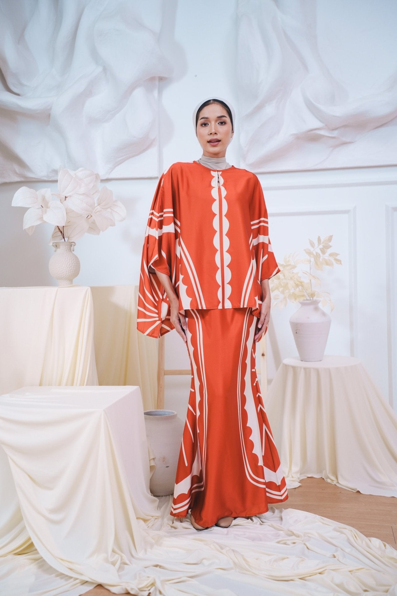 The Canvas Collection Women Saloma Kaftan Set Burnt Orange Matahari Print - Umbi