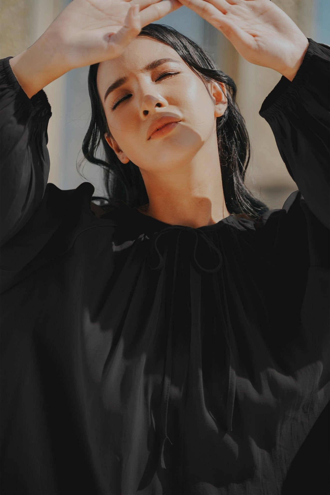 The City Breeze Pt.2 Women Airy Blouse Black - Umbi