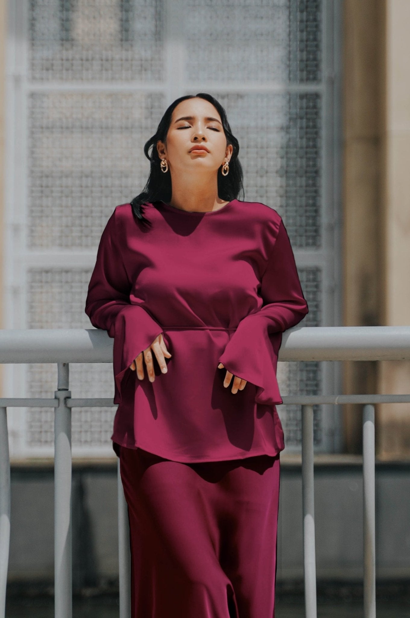 The City Breeze Pt.2 Women Long Sleeves Satin Blouse With Waist String Maroon - Umbi