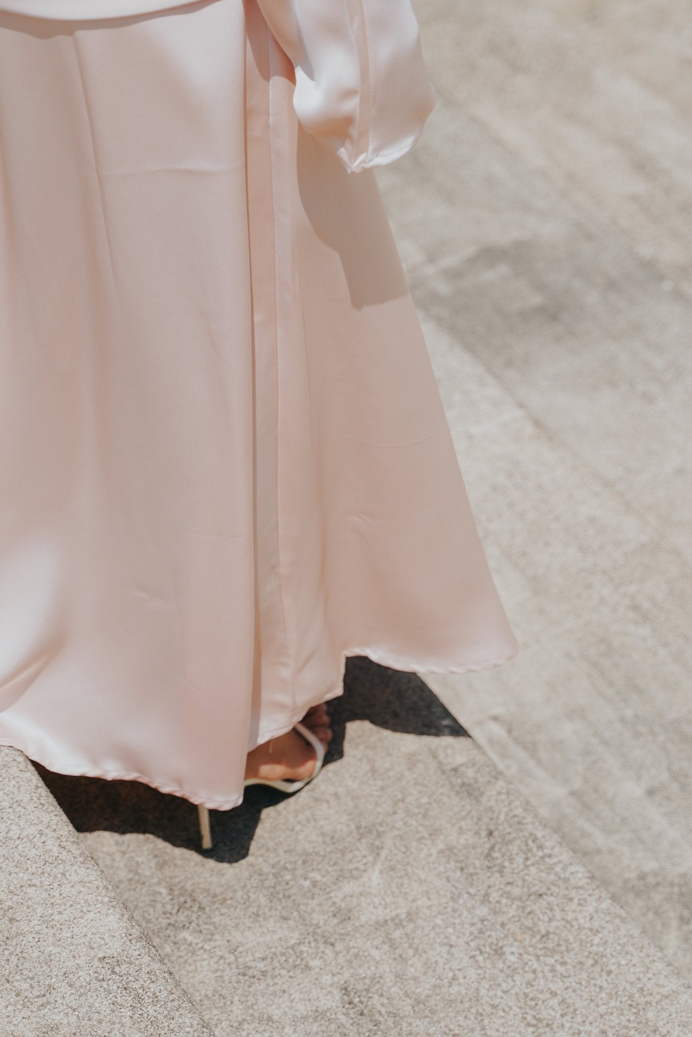The City Breeze Pt.2 Women Satin A - Line Skirt Peach Pink - Umbi