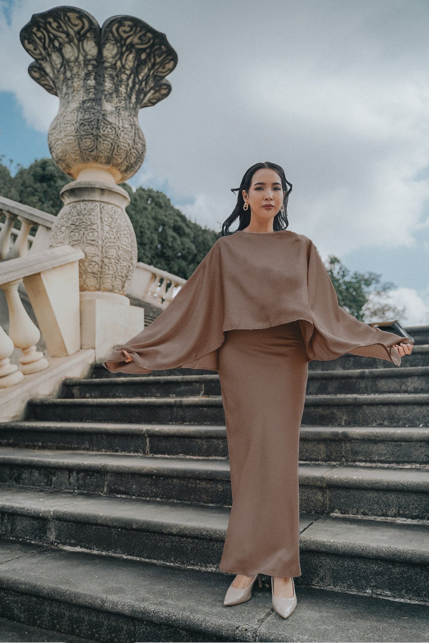 The City Breeze Pt.2 Women Satin Cape Dress Set Biege - Umbi