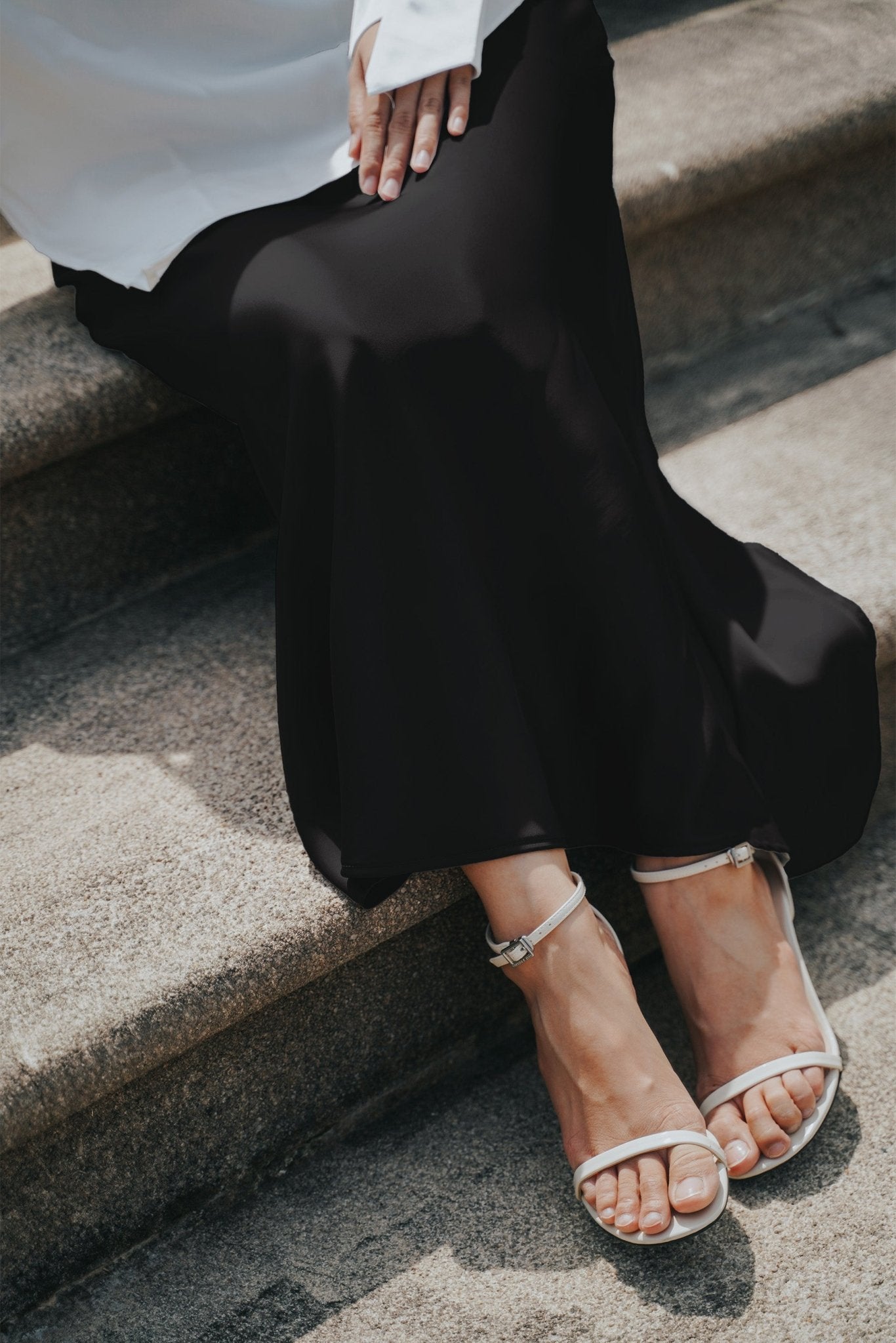 The City Breeze Pt.2 Women Satin Long Skirt Black - Umbi