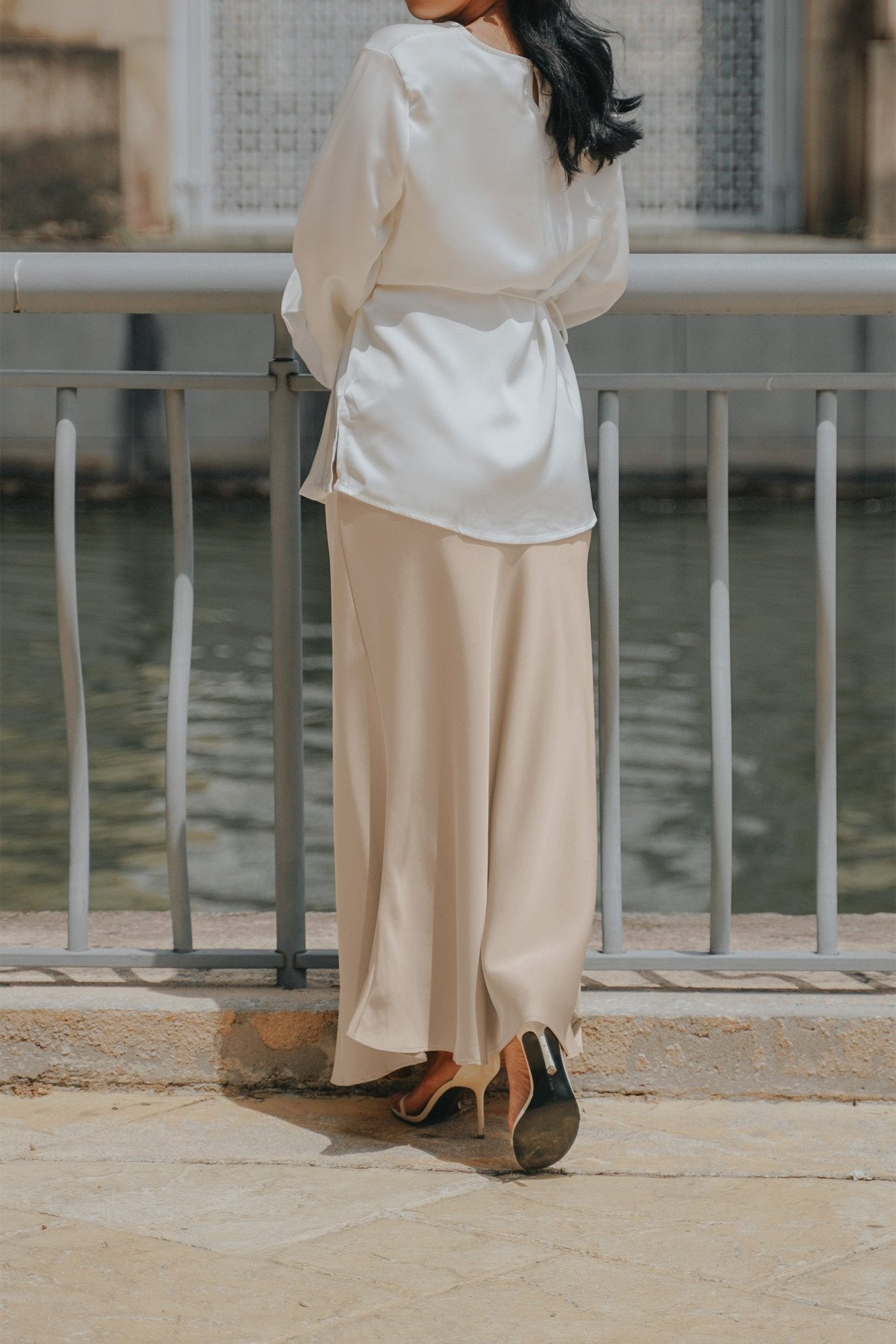 The City Breeze Pt.2 Women Satin Long Skirt Cream - Umbi