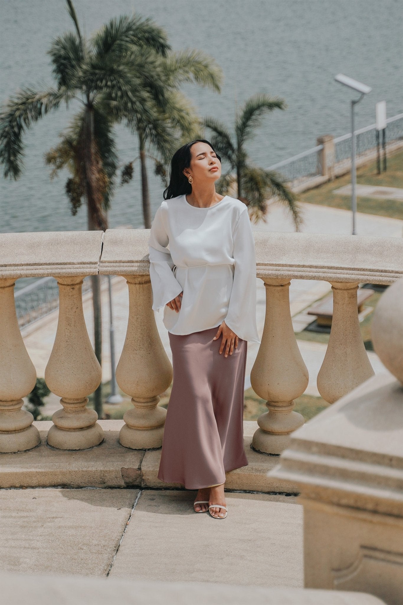 The City Breeze Pt.2 Women Satin Long Skirt Dusty Rose - Umbi