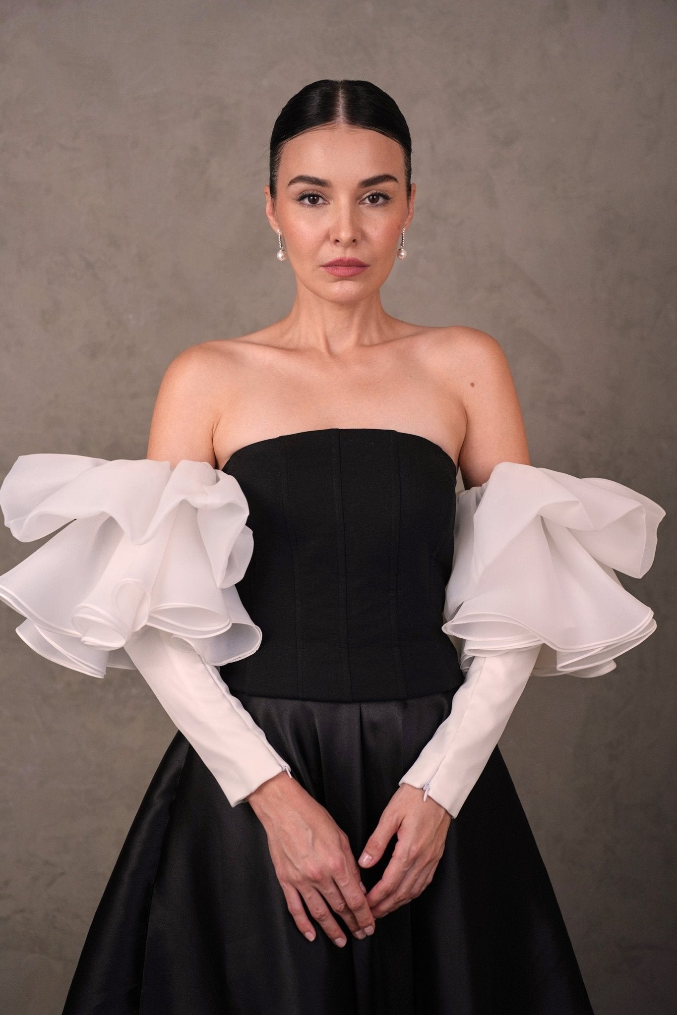 The Collar Series: Belle of the Ball - Umbi