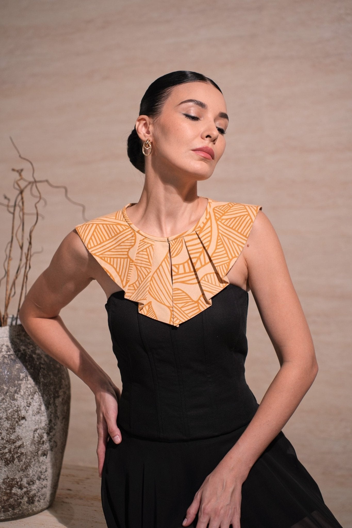 The Collar Series: Cleopatra - Umbi