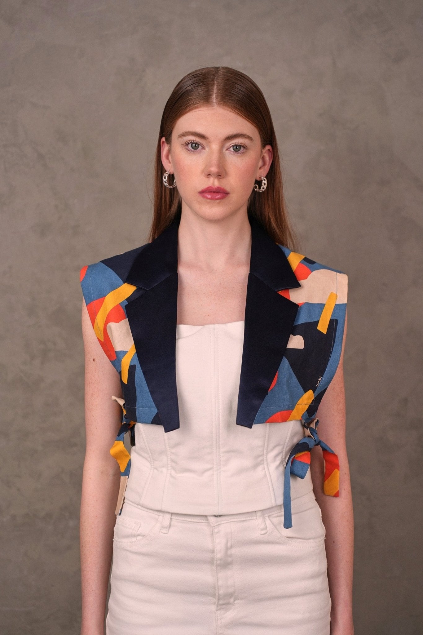 The Collar Series: Corporate Meetings - Umbi