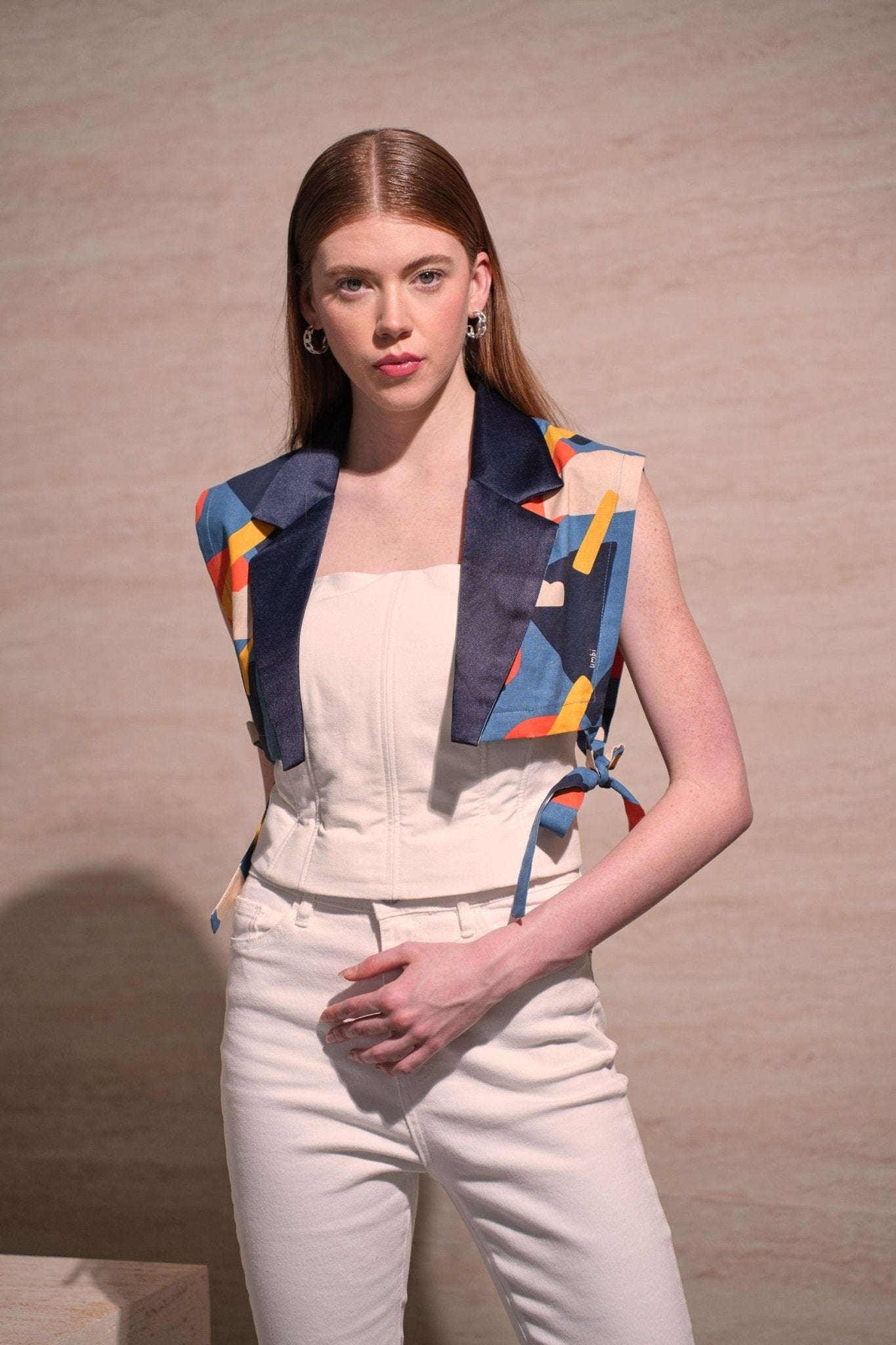 The Collar Series: Corporate Meetings - Umbi