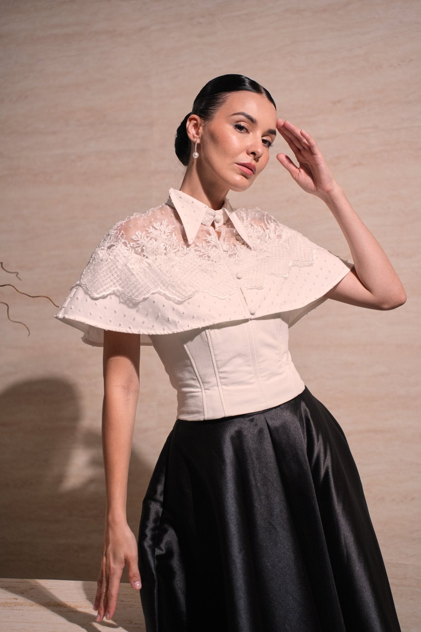 The Collar Series: For Annual Dinners - Umbi