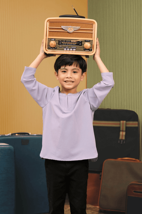 The Early Check-in Collection Boy Teluk Belanga in Lilac