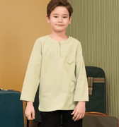 The Early Check - in Collection Boy Teluk Belanga in Mint Green - Umbi
