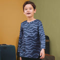 The Early Check - in Collection Boy Teluk Belanga in Ombak Print - Umbi