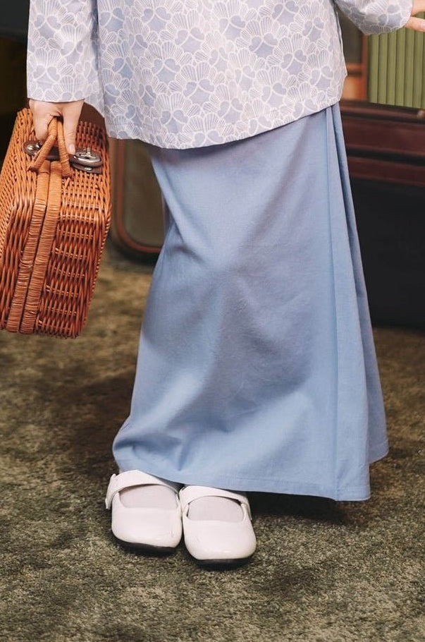 The Early Check - in Collection Girl Classic Skirt in Periwinkle Blue - Umbi