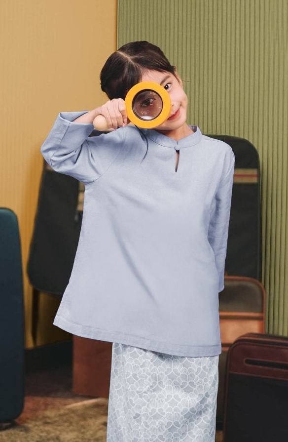 The Early Check-in Collection Girl Mandarin Collar Kurung Top in Periwinkle Blue