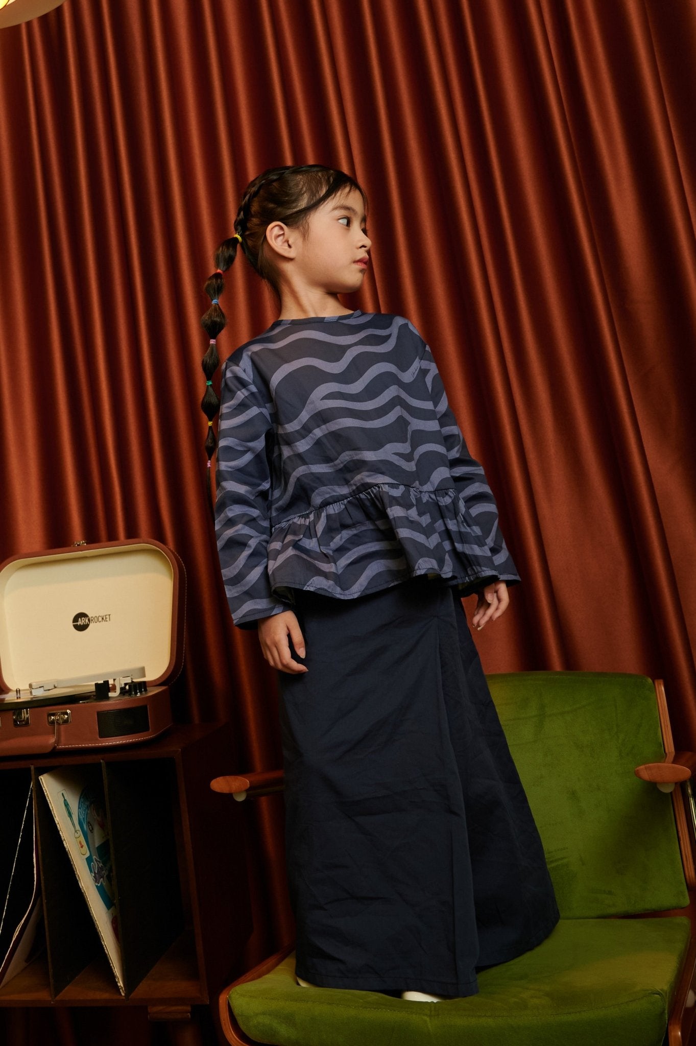 The Early Check - in Collection Girl Ruffles Top in Ombak Print - Umbi