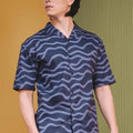 The Early Check - in Collection Men Hawaii Shirt in Ombak Print - Umbi