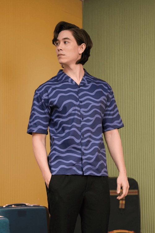 The Early Check-in Collection Men Hawaii Shirt in Ombak Print