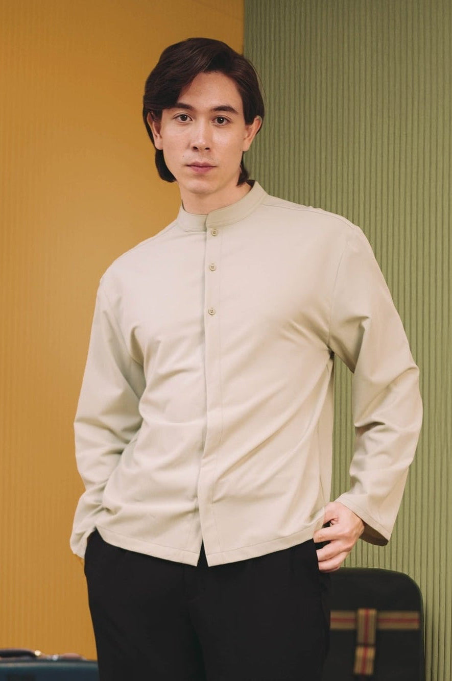 The Early Check - in Collection Men Mandarin Collar Long Sleeve Shirt in Mint Green - Umbi