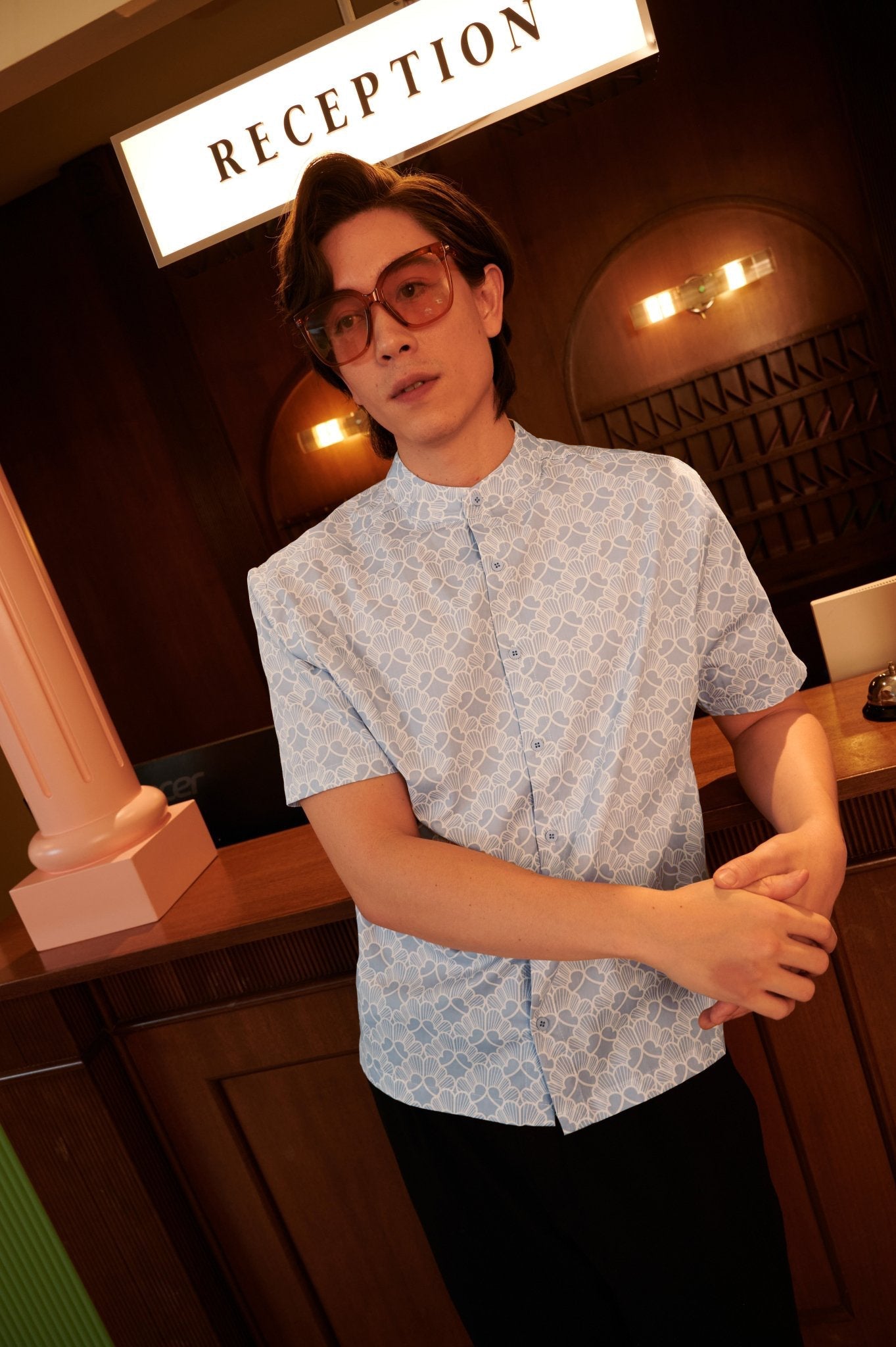 The Early Check - in Collection Men Mandarin Collar Short Sleeve Shirt in Snowflake Print - Umbi