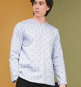 The Early Check - in Collection Men Teluk Belanga in Snowflake Print - Umbi