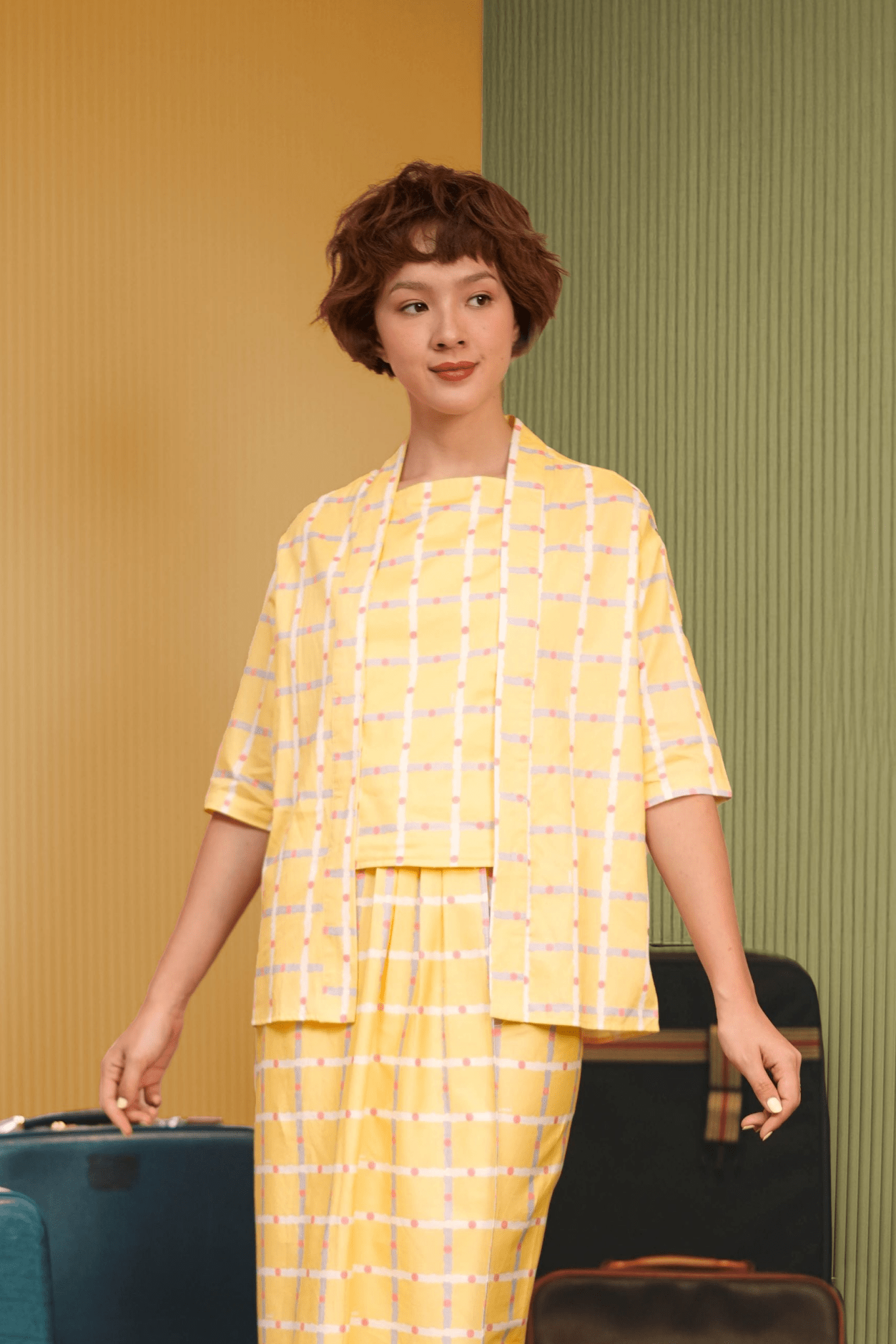 The Early Check - in Collection Women 2 - IN - 1 Kebaya Top in Honeycomb Print - Umbi