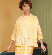 The Early Check - in Collection Women 2 - IN - 1 Kebaya Top in Honeycomb Print - Umbi