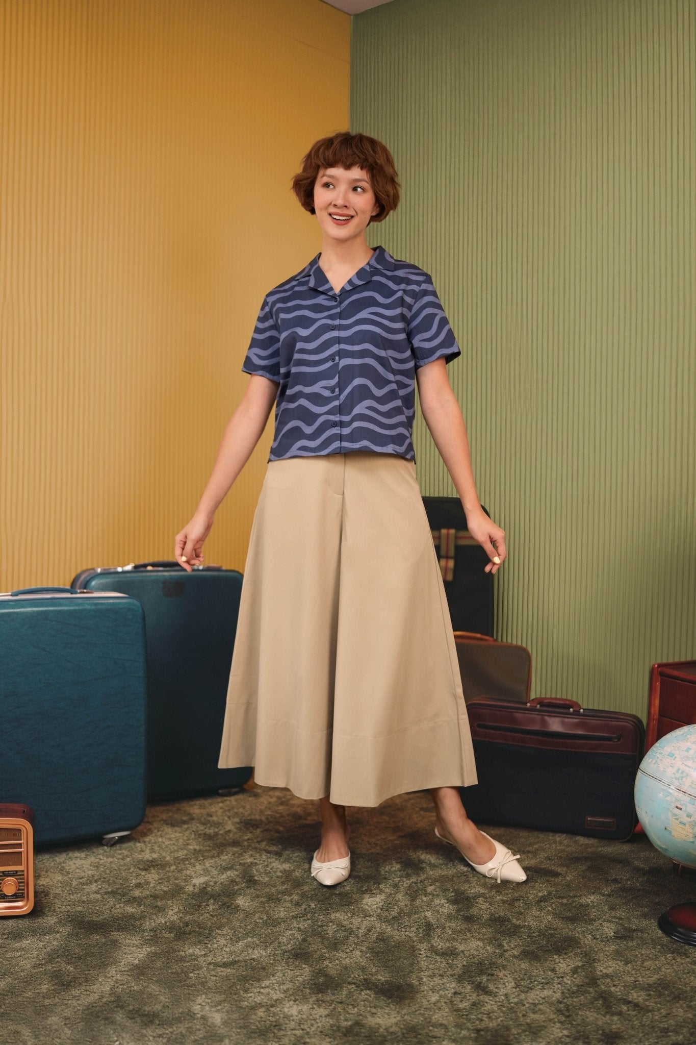 The Early Check - in Collection Women Casual Top in Ombak Print - Umbi