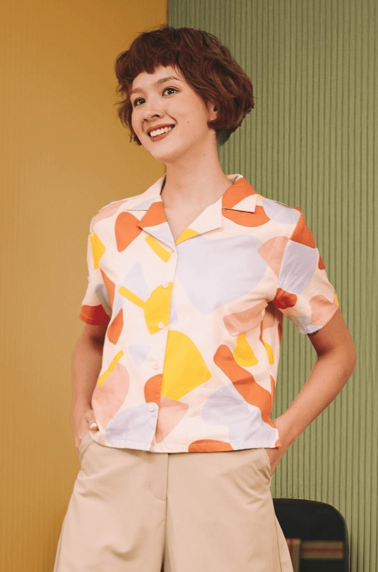 The Early Check - in Collection Women Casual Top in Playroom Print - Umbi