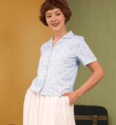 The Early Check - in Collection Women Casual Top in Snowflake Print - Umbi