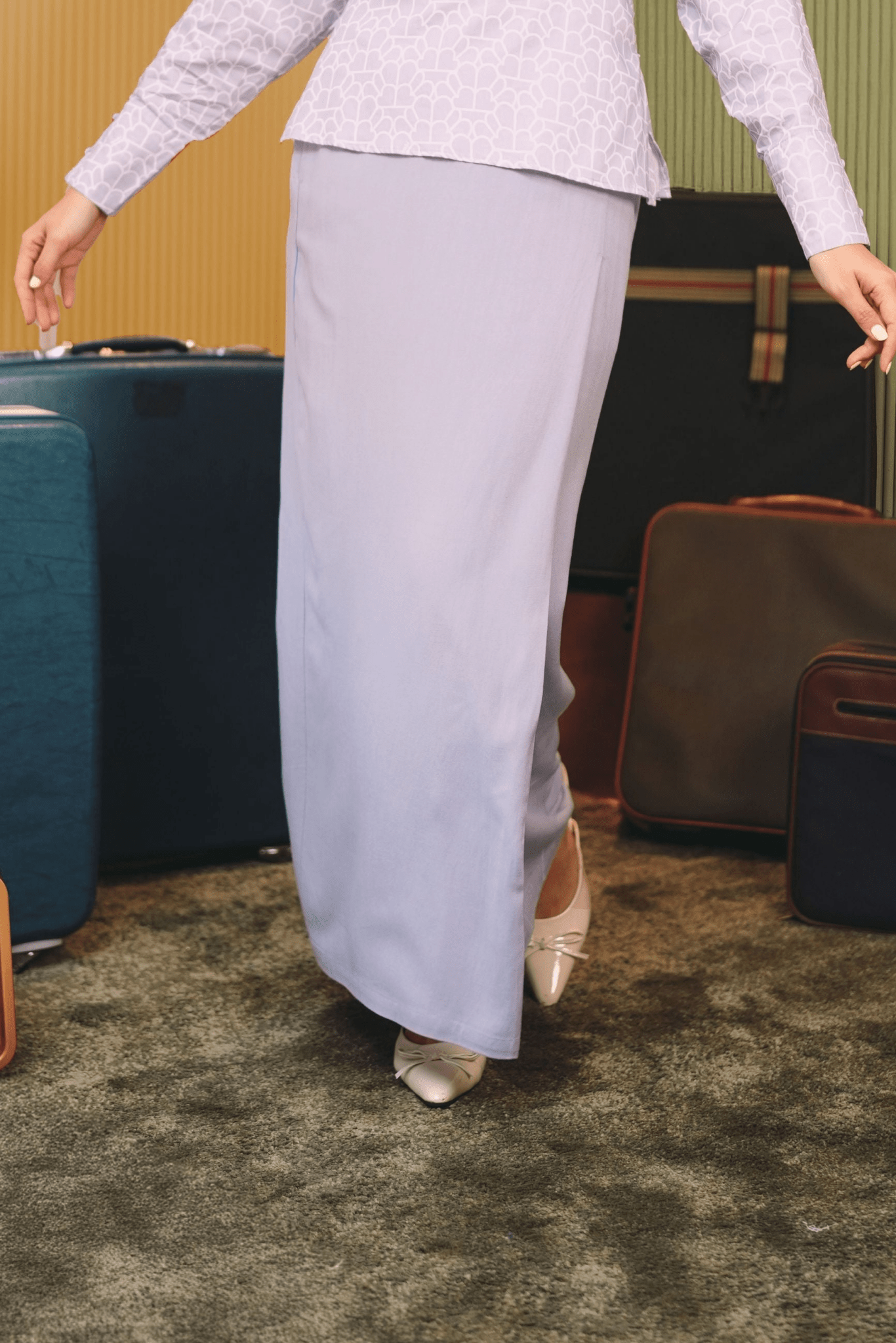 The Early Check - in Collection Women Classic Skirt in Lilac - Umbi