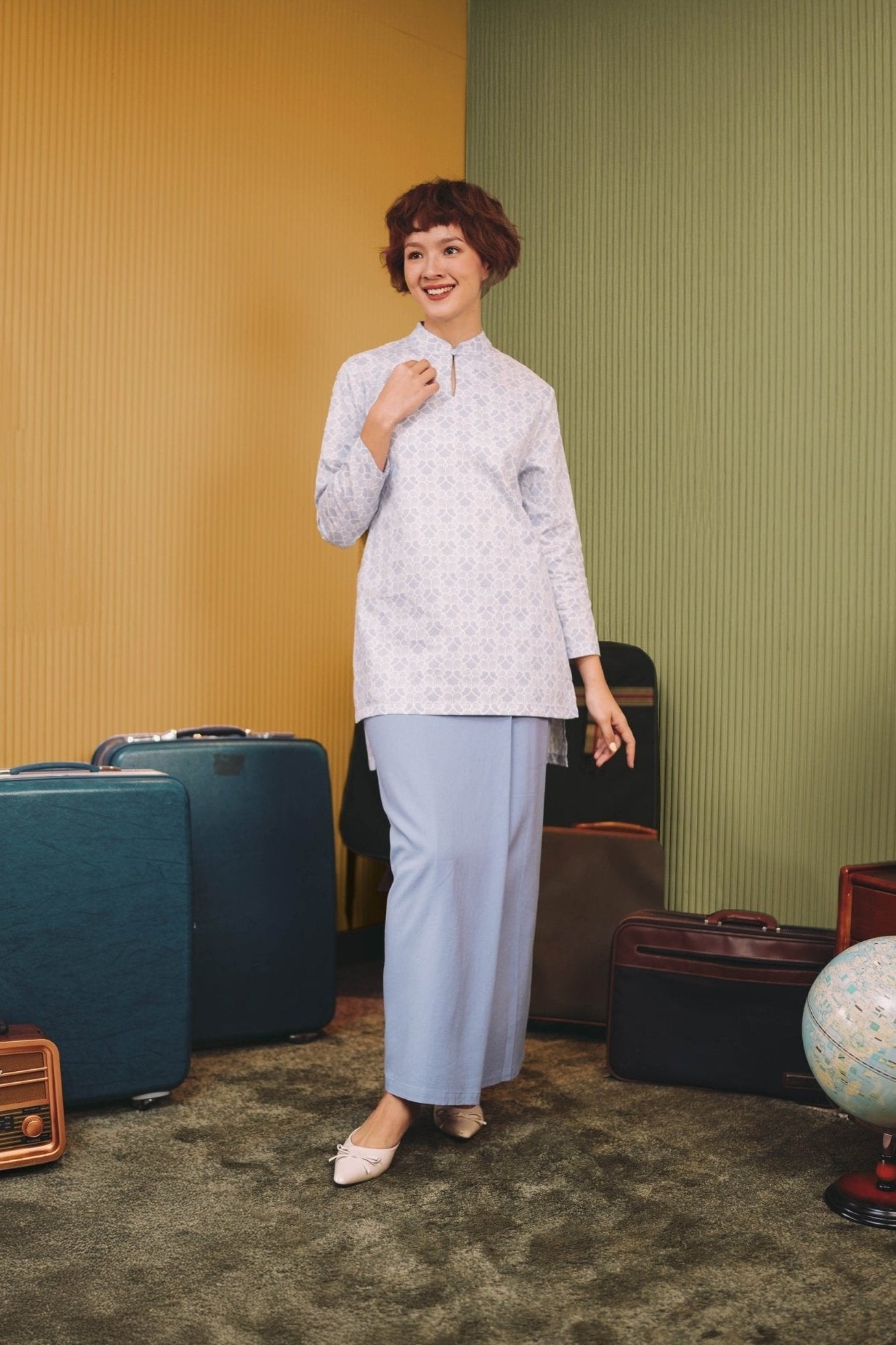 The Early Check - in Collection Women Classic Skirt in Periwinkle Blue - Umbi