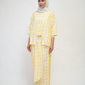 The Early Check - in Collection Women Instant Wrap Skirt in Honeycomb Print - Umbi