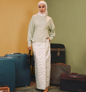 The Early Check - in Collection Women Long Sleeve Fitted Waist Blouse in Mint Green - Umbi