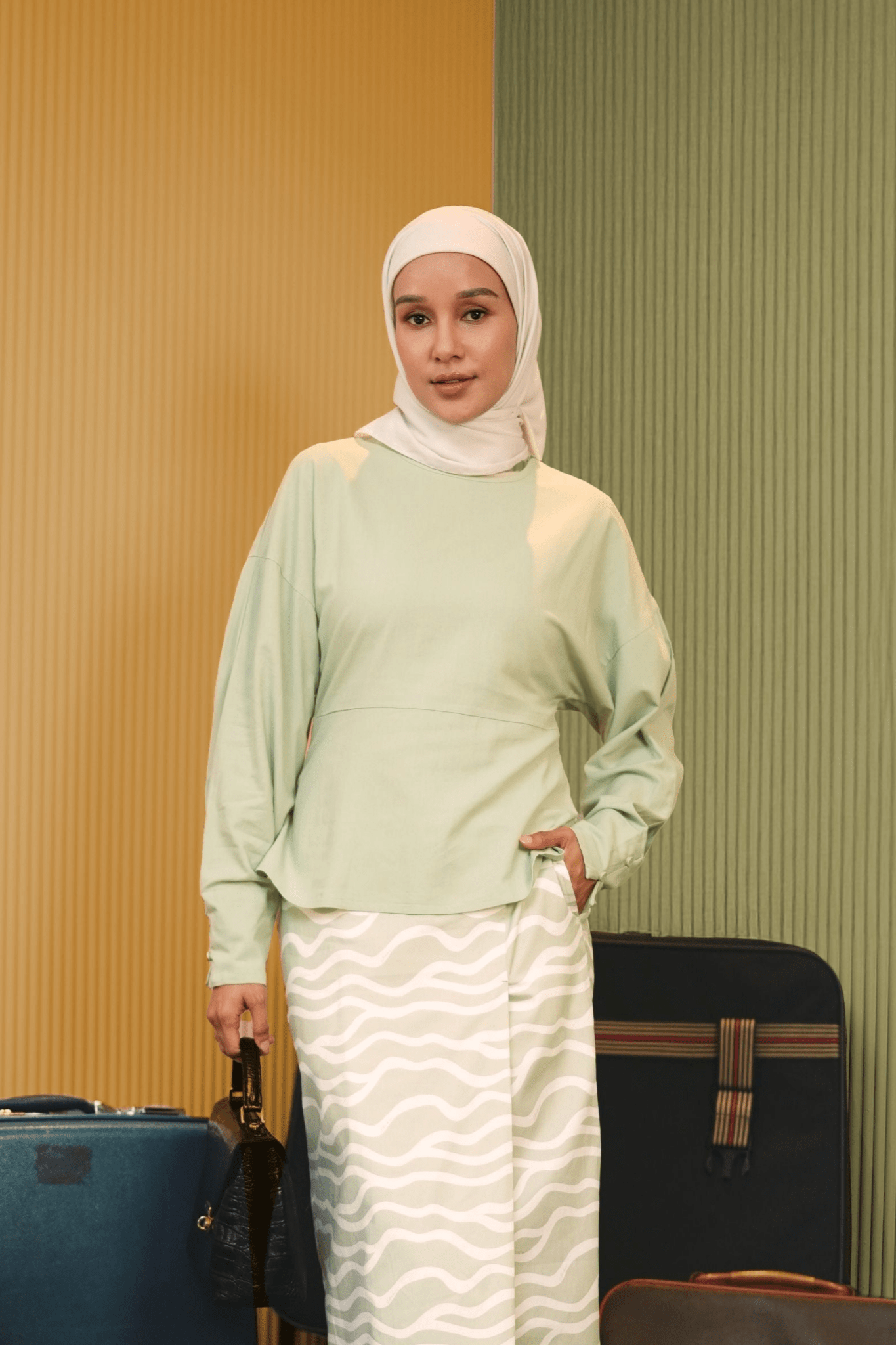 The Early Check - in Collection Women Long Sleeve Fitted Waist Blouse in Mint Green - Umbi